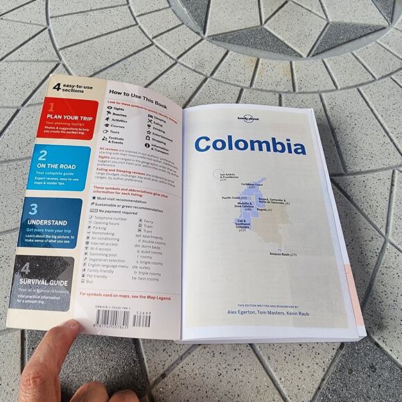 Colombia Travel Guide Paperback Book - Picture 4 of 8